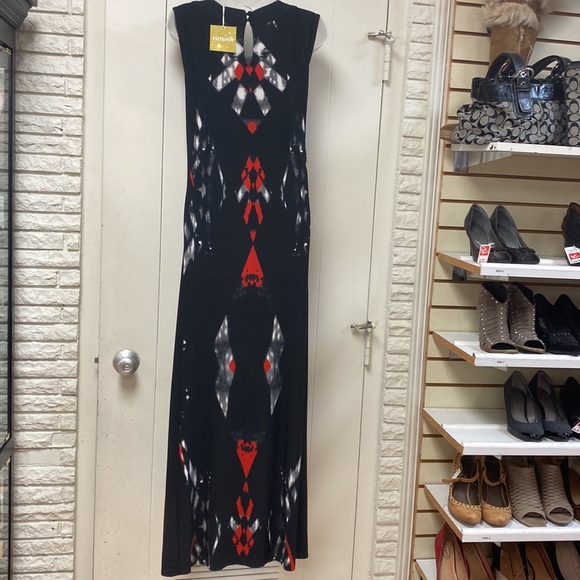 Virtuelle Sahara Maxi Dress - Picture 9 of 9